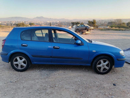 NISSAN ALMERA (N16/E) — vehículo donante para recambios 
