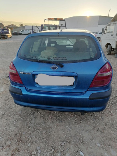NISSAN ALMERA (N16/E) — vehículo donante para recambios 