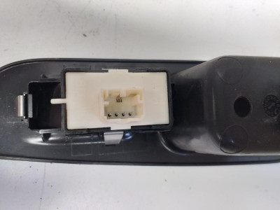 MANDO ELEVALUNAS TRASERO DERECHO, JEEP, RENEGADE (BU)