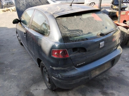 SEAT IBIZA (6L1) — vehículo donante para recambios 