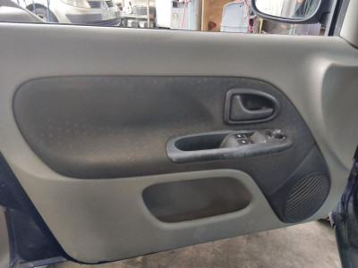 RENAULT CLIO II FASE II (B/CB0)