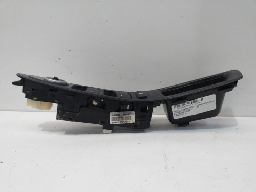 MANDO ELEVALUNAS DELANTERO IZQUIERDO HYUNDAI I20 (GB) 