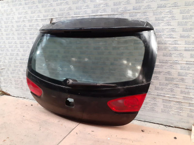 PORTON TRASERO