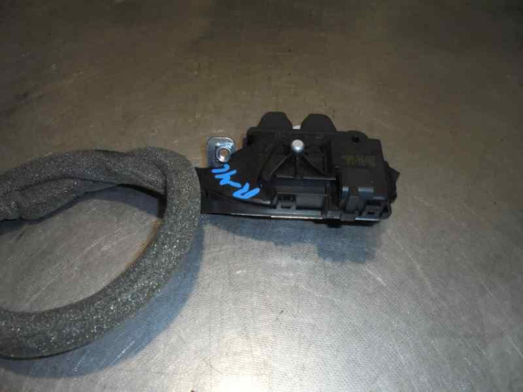 CERRADURA MALETERO / PORTON