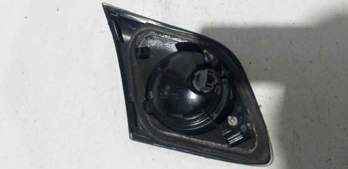  PILOTO TRASERO DERECHO INTERIOR MAZDA 3 BERLINA (BK) 