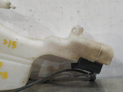 DEPOSITO LIMPIA, FORD, FIESTA (CNN)