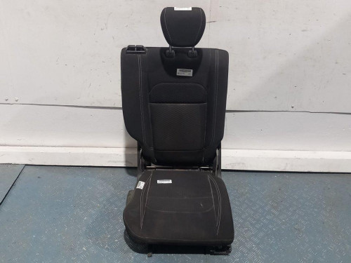  ASIENTOS TRASEROS FORD KUGA 