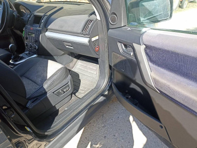 LAND ROVER FREELANDER (LR2)