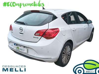 OPEL ASTRA J BERLINA 5P
