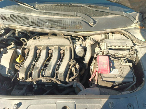  RENAULT MEGANE II CLASSIC BERLINA 