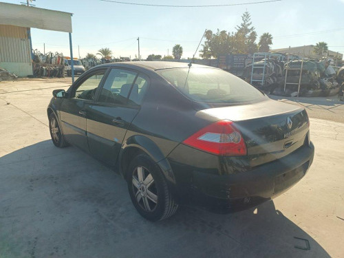  RENAULT MEGANE II CLASSIC BERLINA 