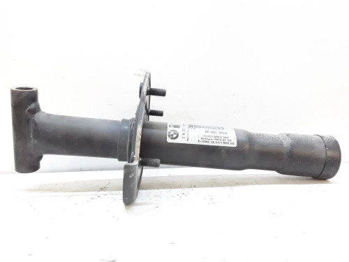 PUNTERA PARAGOLPES TRASERA IZQUIERDA BMW SERIE 3 TOURING (E46) 