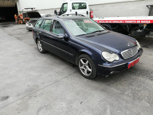 MERCEDES-BENZ CLASE C (BM 203) FAMILIAR — Donor Vehicle for Used Parts 
