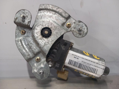 MOTOR ELEVALUNAS DELANTERO DERECHO