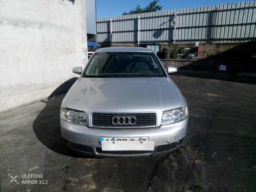  AUDI A4 BERLINA (8E) 