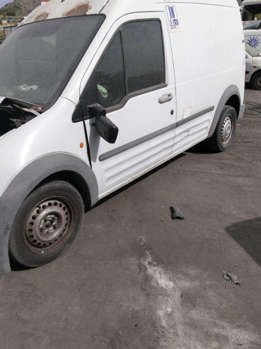 FORD TRANSIT CONNECT (TC7) — vehículo donante para recambios 