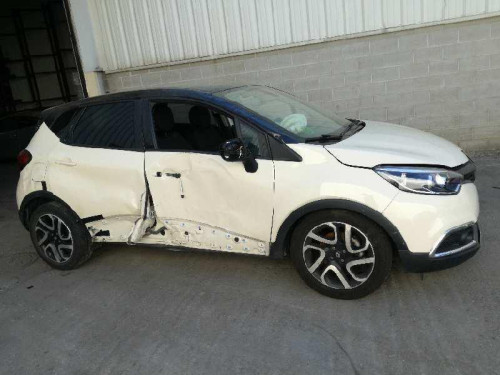 RENAULT CAPTUR I — автомобиль-донор на запчасти 