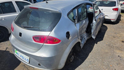 SEAT LEON (1P1)