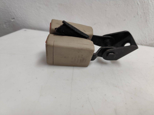  ENGANCHE CINTURON CENTRAL OPEL INSIGNIA BERLINA 