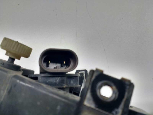  FARO ANTINIEBLA IZQUIERDO NISSAN ALMERA (N16/E) 