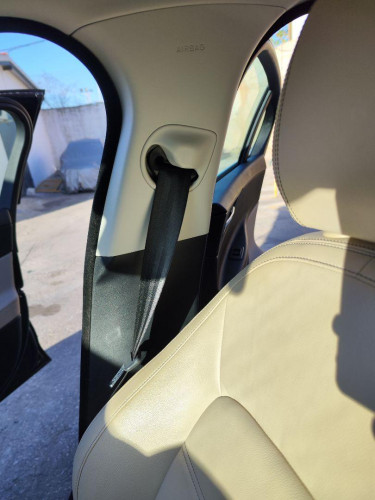 CINTURON SEGURIDAD DELANTERO DERECHO JAGUAR XE 