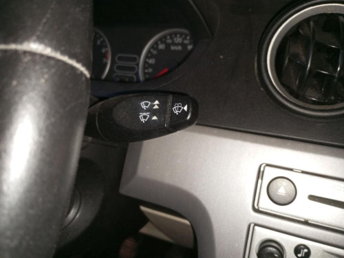 MANDO LIMPIA Ford FIESTA (CBK) 