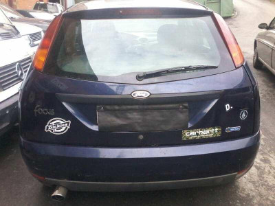 FORD FOCUS BERLINA (CAK)
