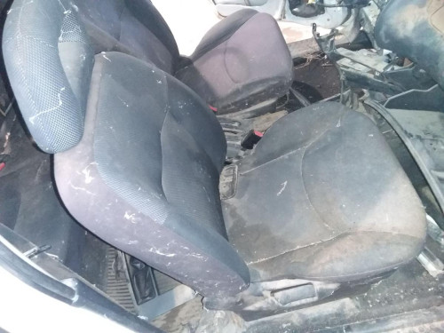 JUEGO ASIENTOS COMPLETO Nissan TERRANO II (R20) 