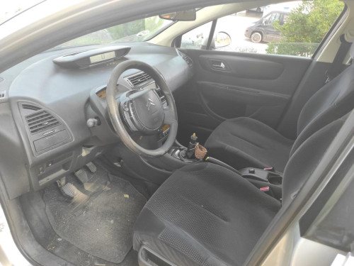 CITROEN C4 BERLINA — vehículo donante para recambios 