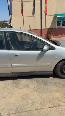 PUERTA DELANTERA DERECHA Citroen C5 Berlina (2001->)