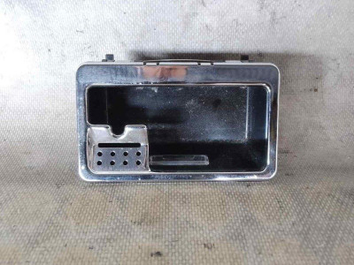 CENICERO, MERCEDES-BENZ, CLASE C (BM 204) BERLINA