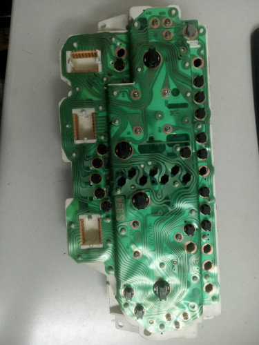 CUADRO INSTRUMENTOS Mitsubishi GALANT BERLINA (EA0) 
