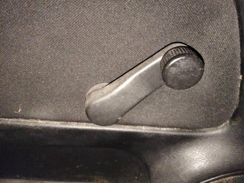 MANETA ELEVALUNAS DELANTERA IZQUIERDA Volkswagen GOLF IV BERLINA (1J1)(10.1997) 