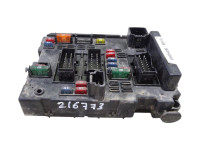 CAJA RELES / FUSIBLES