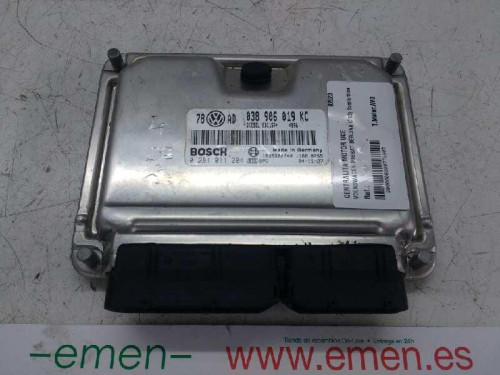  CENTRALITA MOTOR UCE VOLKSWAGEN PASSAT BERLINA (3B3) 