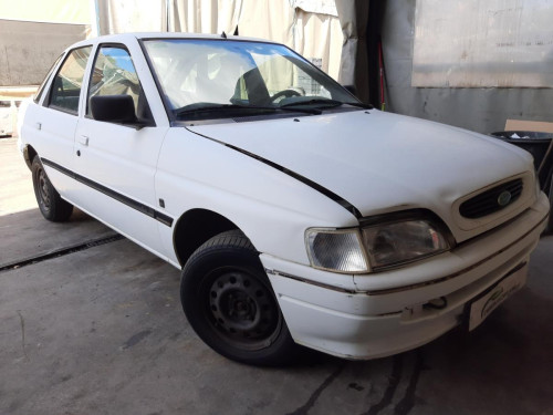  FORD ESCORT BERL./TURNIER 