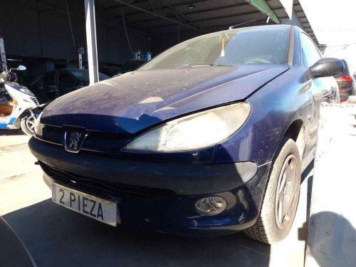 PEUGEOT 206 — vehículo donante para recambios 