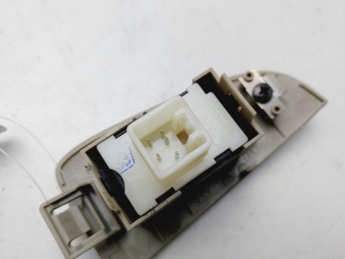  MANDO ELEVALUNAS TRASERO IZQUIERDO, TOYOTA, AVENSIS BERLINA (T25) 