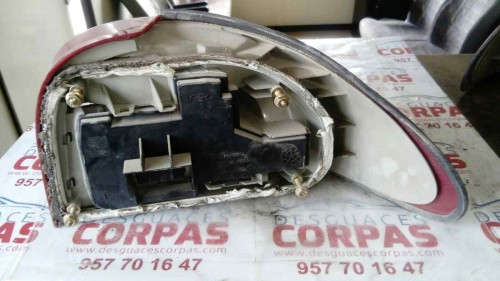  PILOTO TRASERO IZQUIERDO 