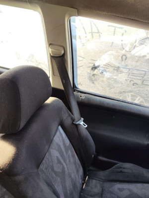CINTURON SEGURIDAD DELANTERO IZQUIERDO