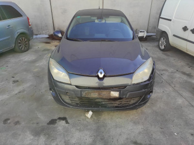 RENAULT MEGANE III BERLINA 5P