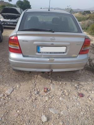 OPEL ASTRA G BERLINA