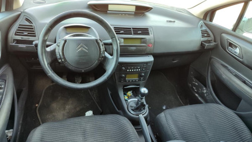 CITROEN C4 BERLINA — vehículo donante para recambios 