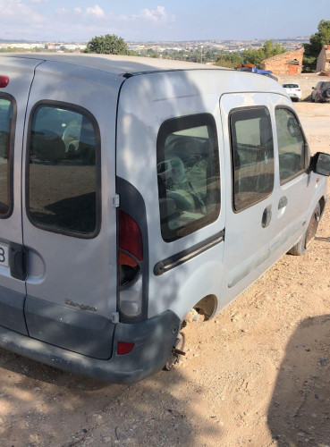 RENAULT KANGOO I (F/KC0) — vehículo donante para recambios 