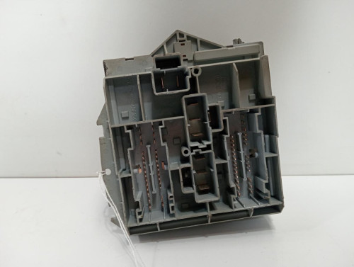  CAJA RELES / FUSIBLES LANCIA YPSILON (101) 
