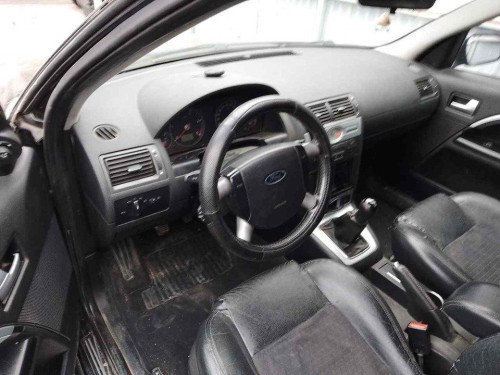 FORD MONDEO BERLINA (GE) — vehículo donante para recambios 
