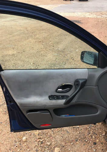 RENAULT LAGUNA (B56) — Donor Vehicle for Used Parts 