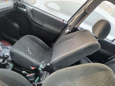 CINTURON SEGURIDAD DELANTERO DERECHO