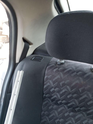 CINTURON SEGURIDAD TRASERO DERECHO