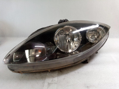  FARO IZQUIERDO SEAT LEON (1P1) 